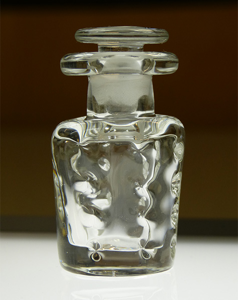 映画「海難1890」ガラス瓶